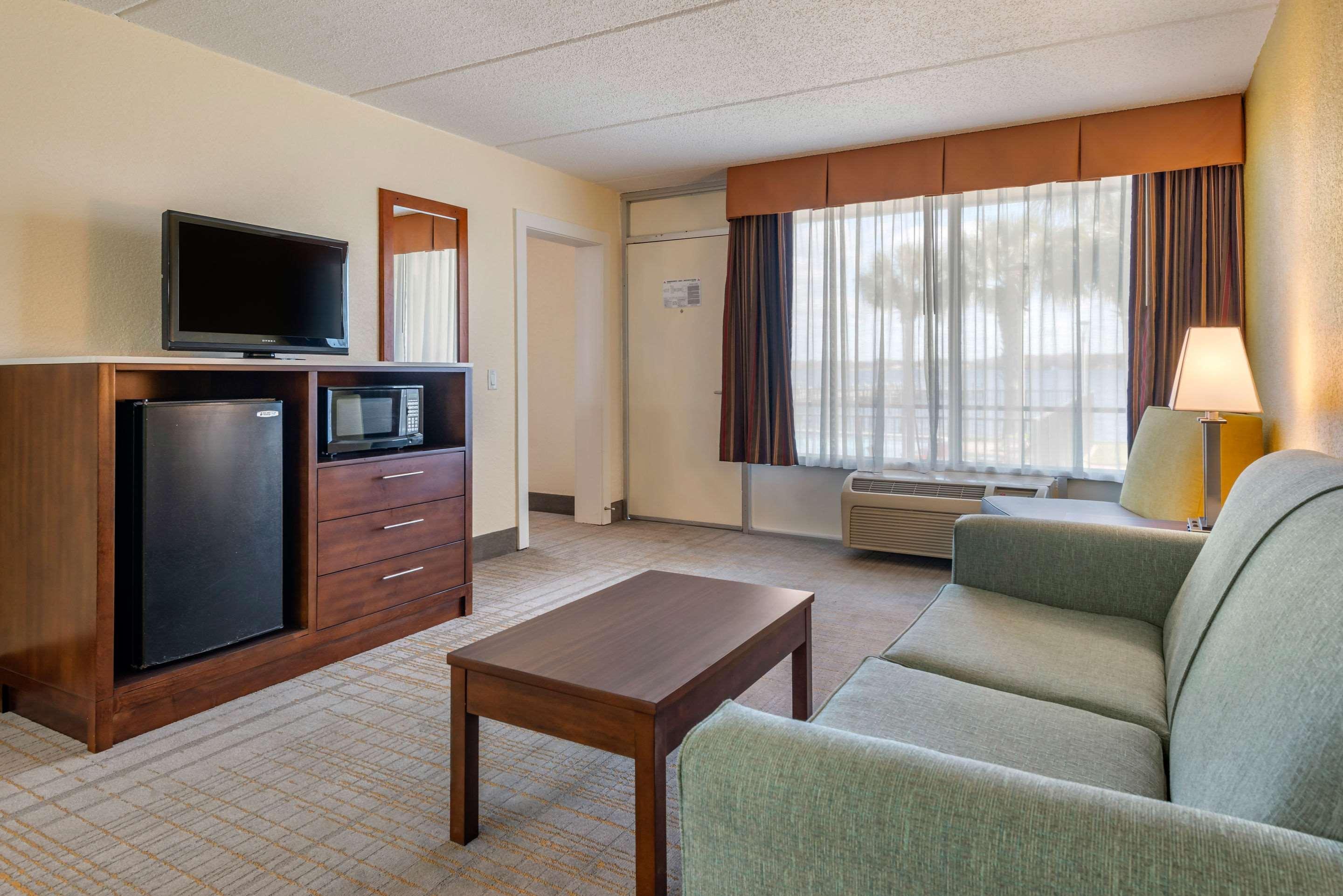 Quality Inn And Suites Palatka Riverfront Extérieur photo