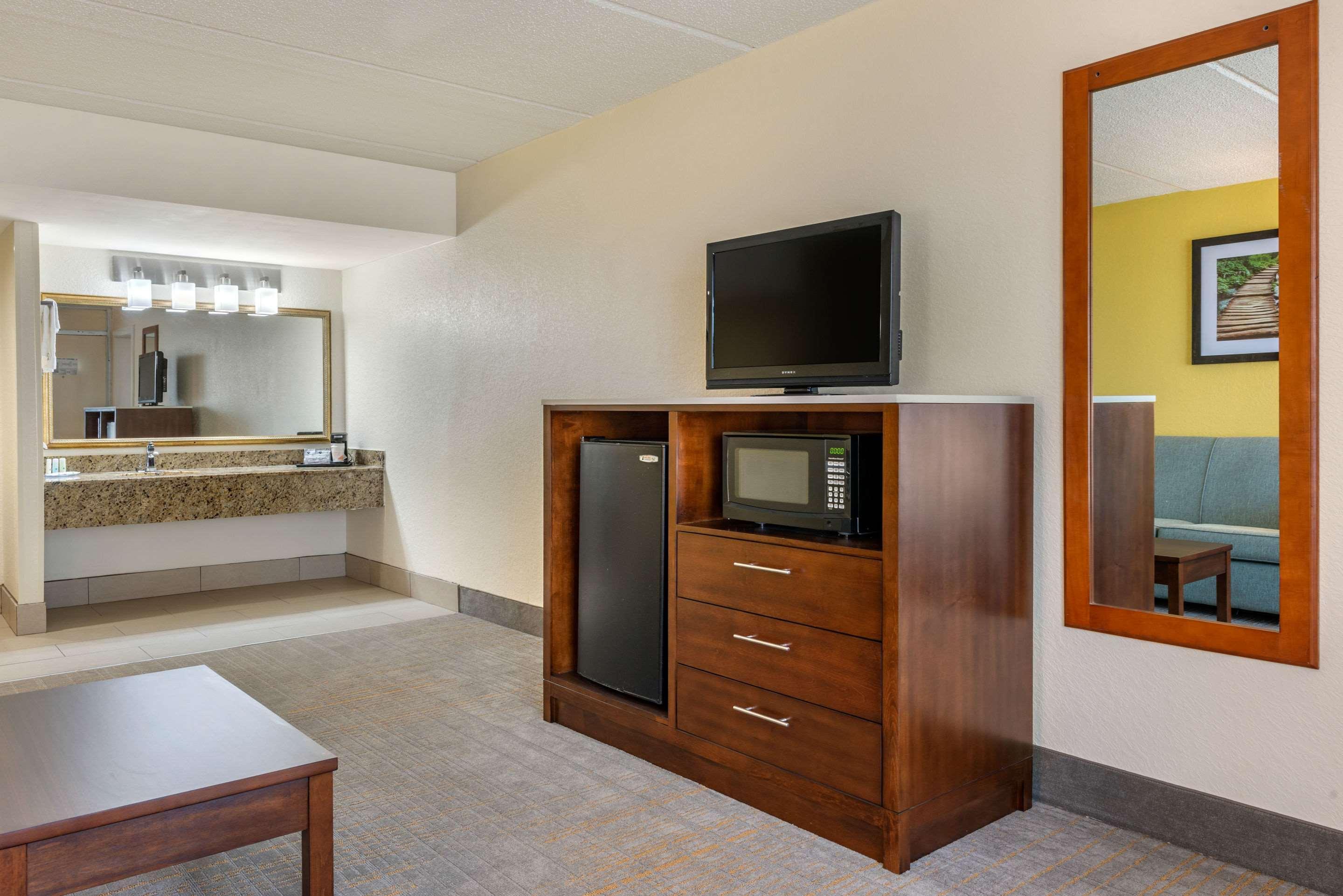 Quality Inn And Suites Palatka Riverfront Extérieur photo