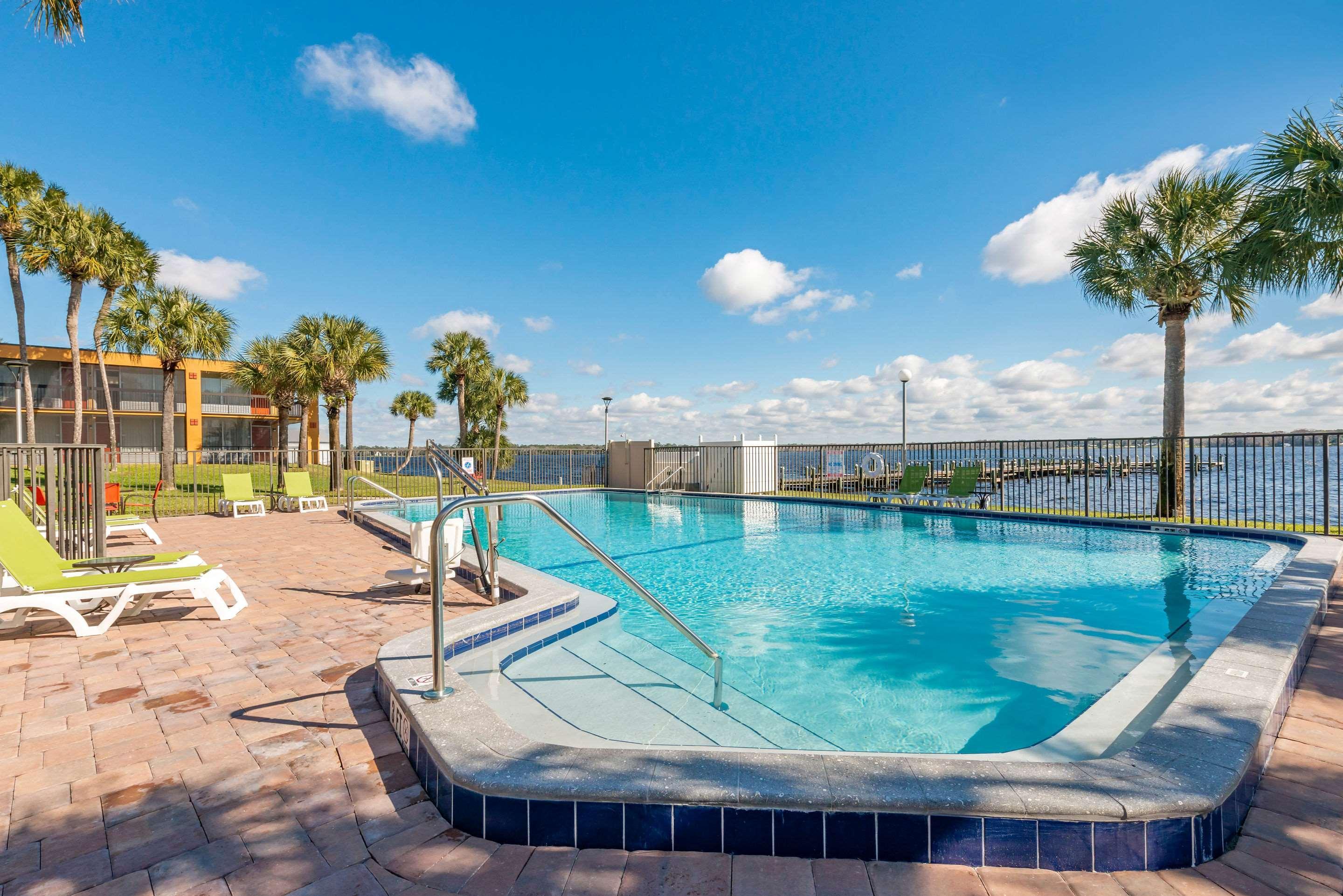 Quality Inn And Suites Palatka Riverfront Extérieur photo