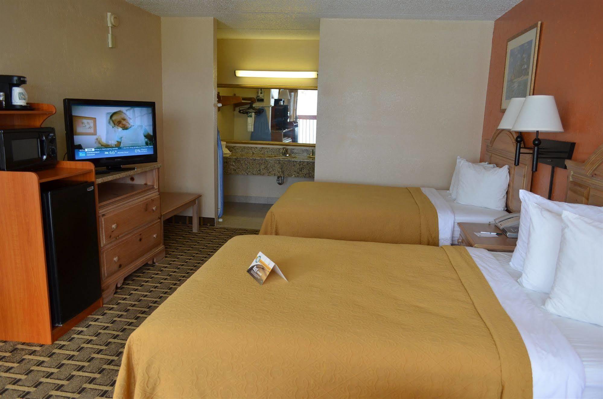 Quality Inn And Suites Palatka Riverfront Extérieur photo