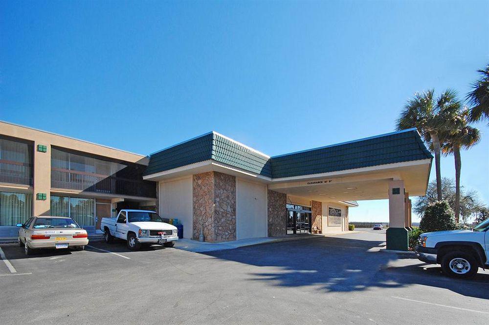 Quality Inn And Suites Palatka Riverfront Extérieur photo